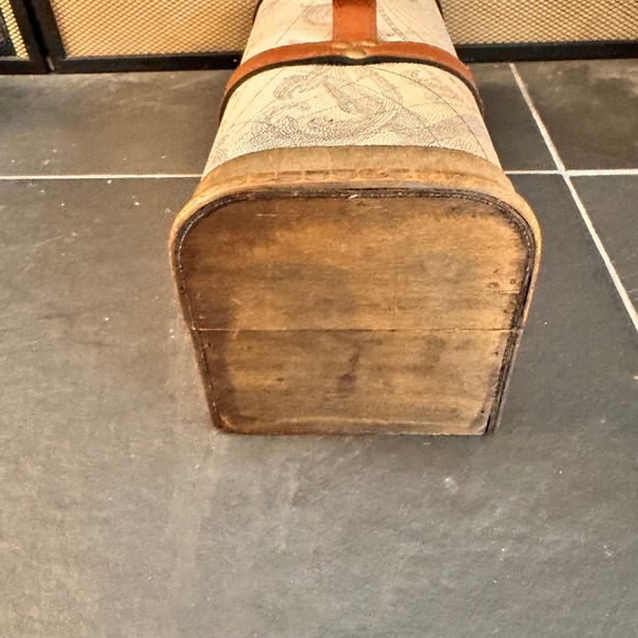 Wrap Art Single Bottle Wood Box World Map Design Decorative Treasure Chest Case - Picture 9 of 9